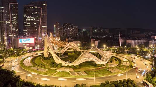 湖北武汉地标光谷广场夜景车流延时摄影视频的预览图