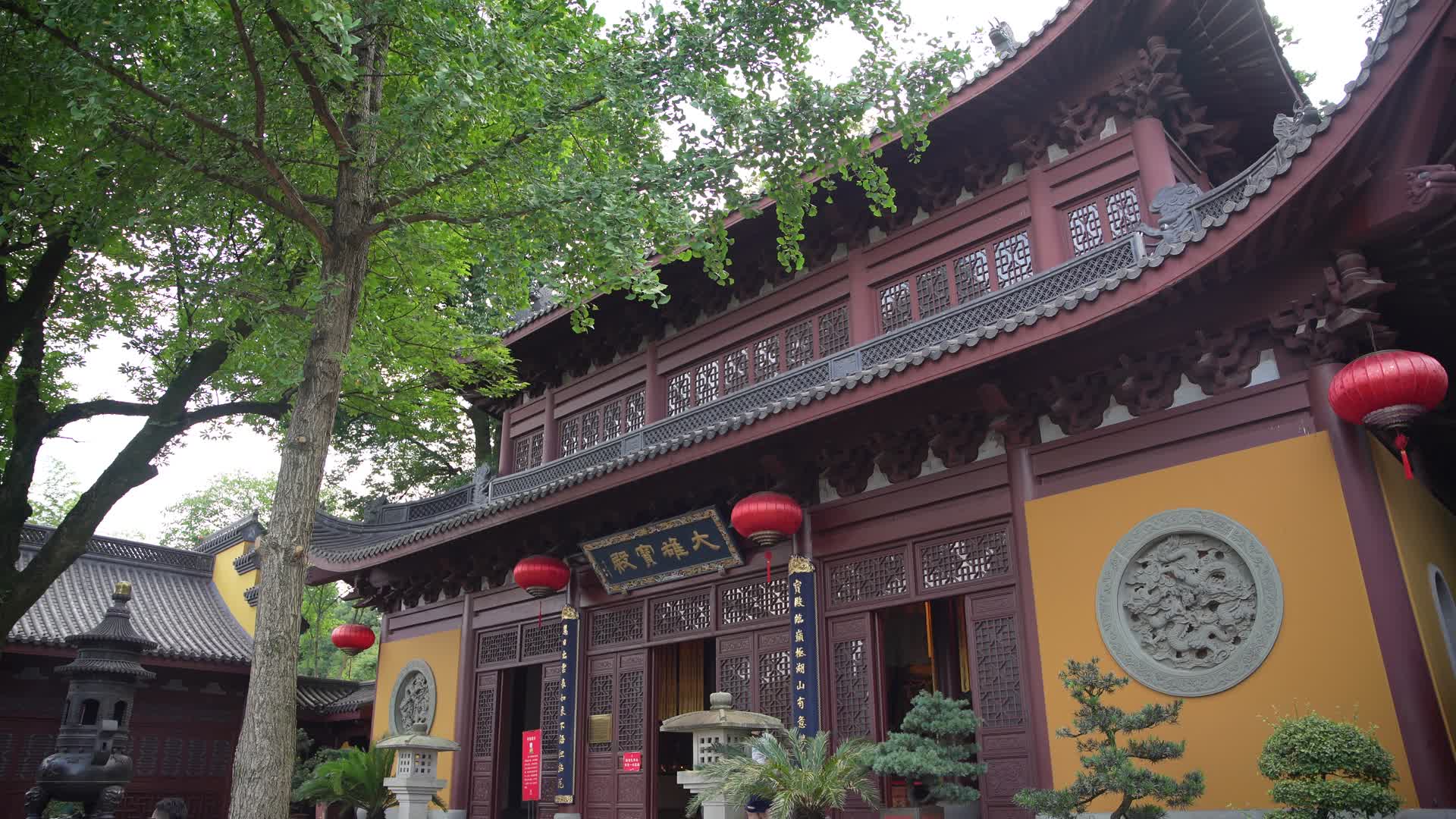 杭州飞来峰景区永福寺禅院4K风景视频视频的预览图