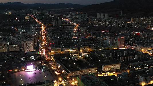 4K航拍城市夜景清晨繁荣发展视频的预览图