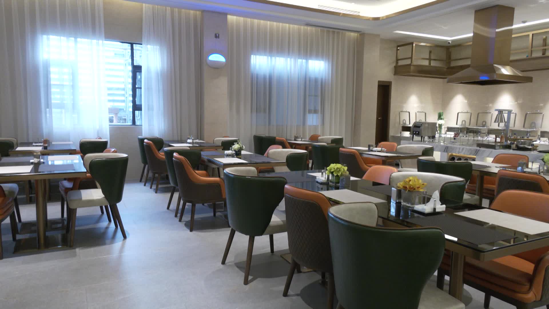 商务酒店餐厅空镜视频的预览图