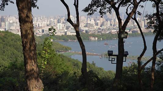 杭州宝石山风景区初阳台4K风景视频视频的预览图