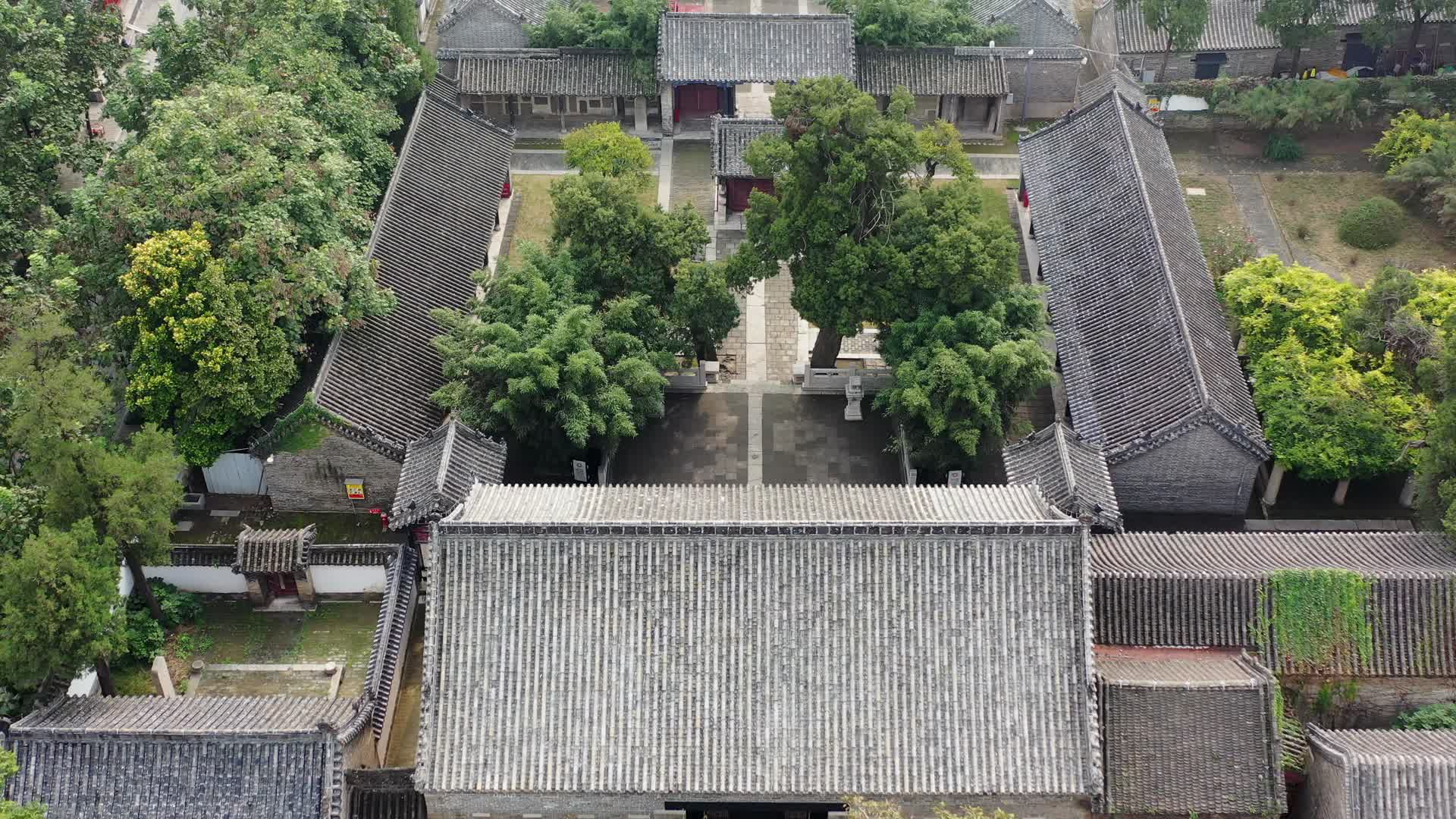 山东邹城市孟府孟庙古建筑视频的预览图