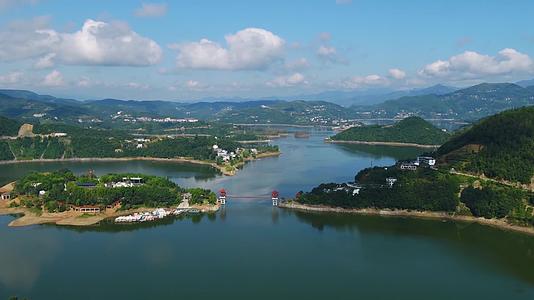 安康瀛湖风景航拍视频的预览图