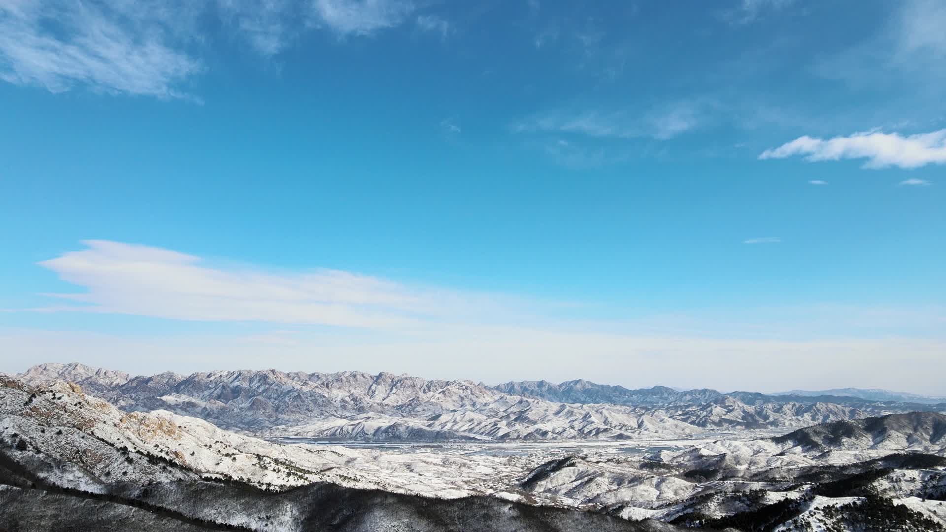 辽宁冬季雪山4K视频的预览图
