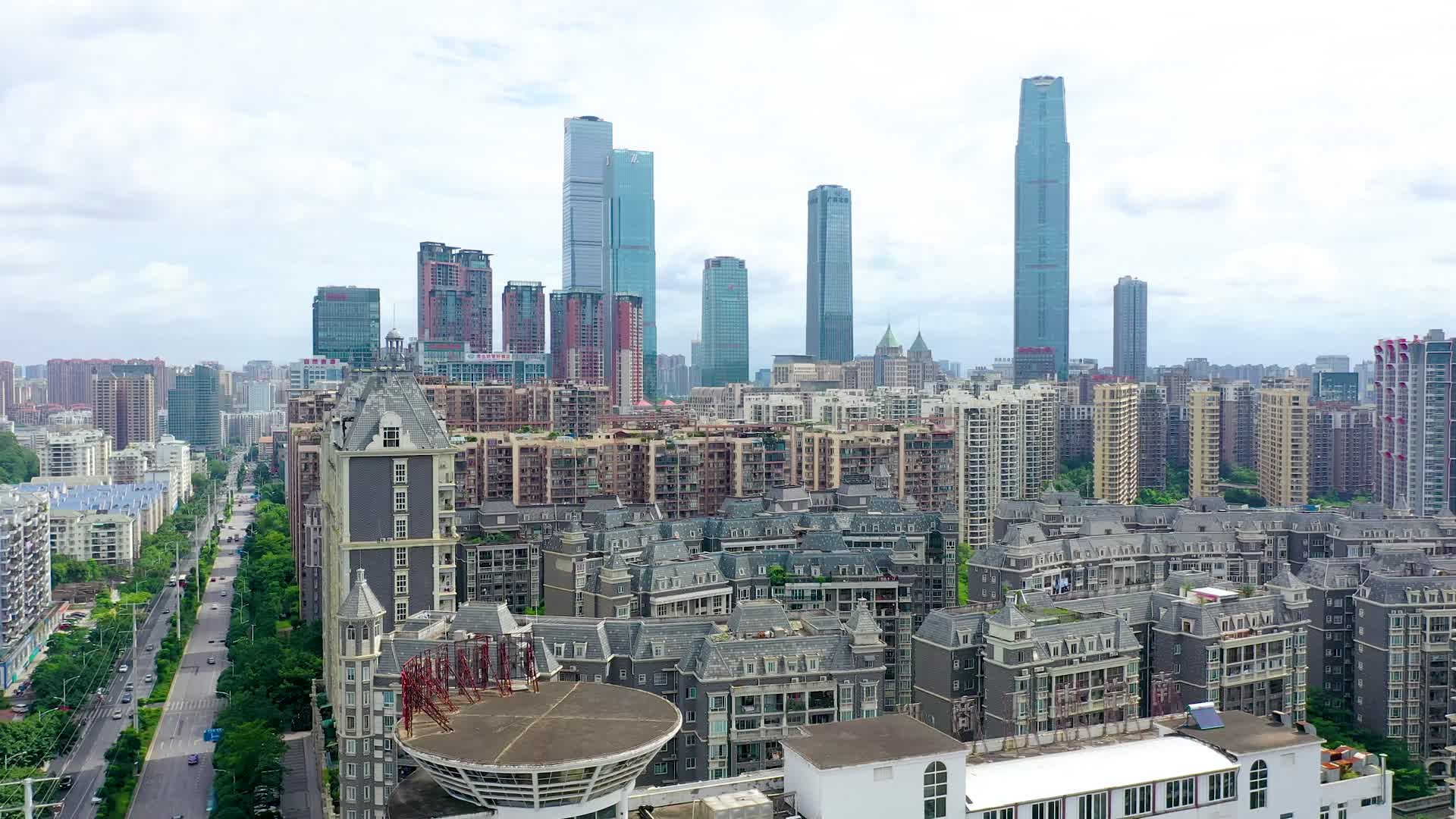 4K南宁城市航拍高楼经济发展视频的预览图