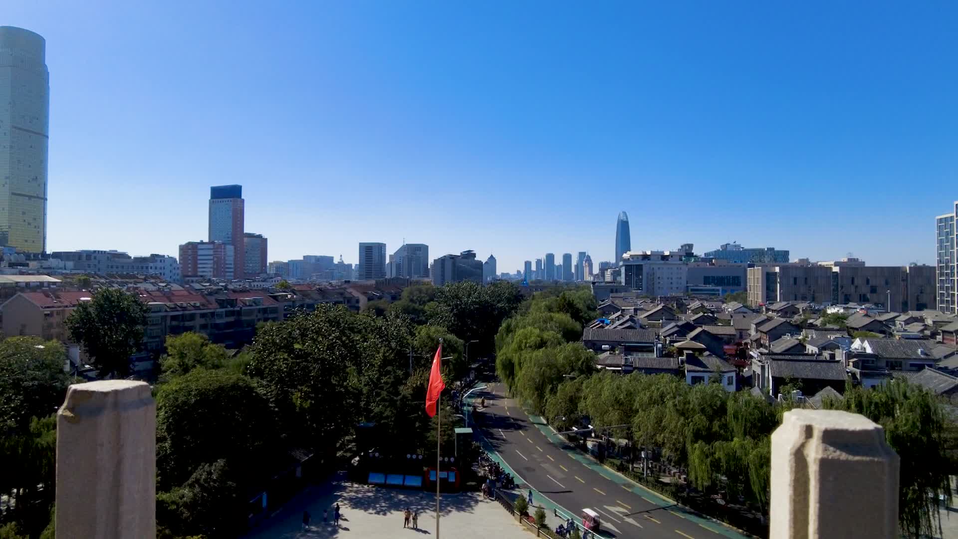 济南宽厚里世茂广场延时视频的预览图
