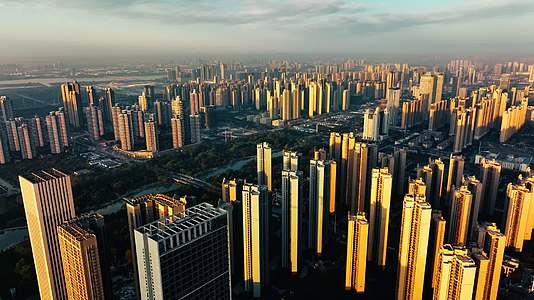 4k建筑群武汉汉阳城市高楼航拍视频的预览图