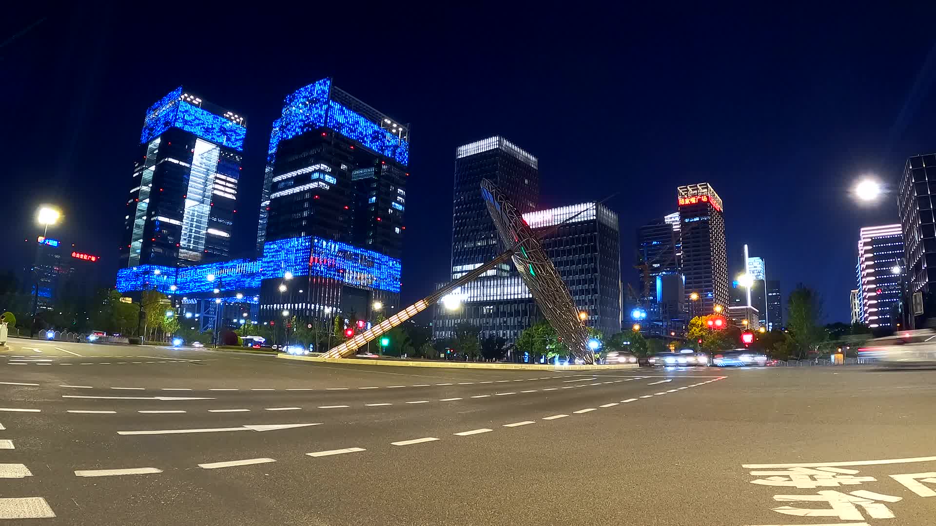 上海陆家嘴金融区地标延时车流视频的预览图