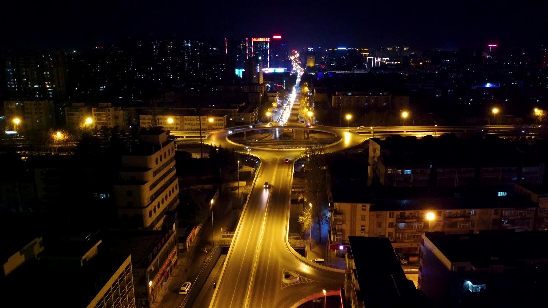 航拍焦作万方立交桥夜景视频的预览图
