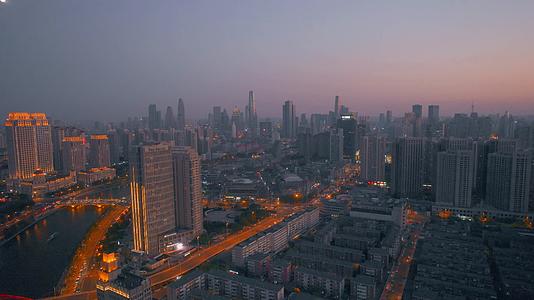 4K天津城市夜景航拍实拍视频视频的预览图
