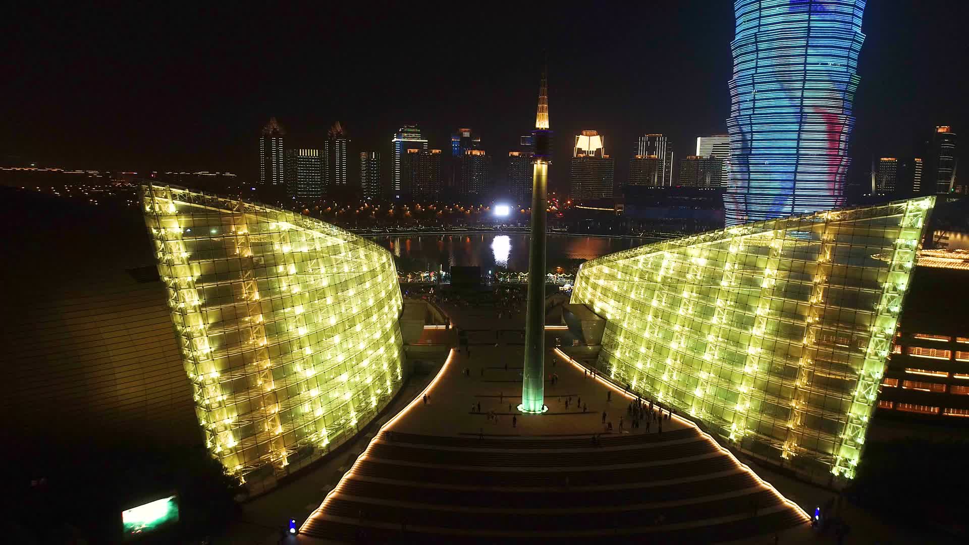 航拍郑州艺术中心和玉米楼夜景视频的预览图