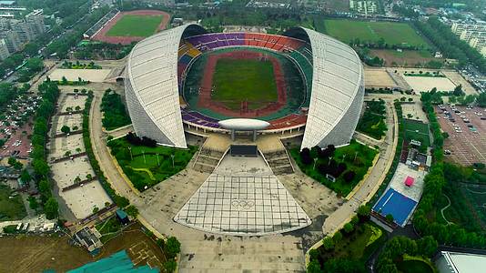 航拍郑州市体育馆全景视频的预览图