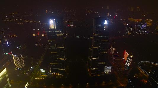 航拍郑州绿地双子塔写字楼视频的预览图