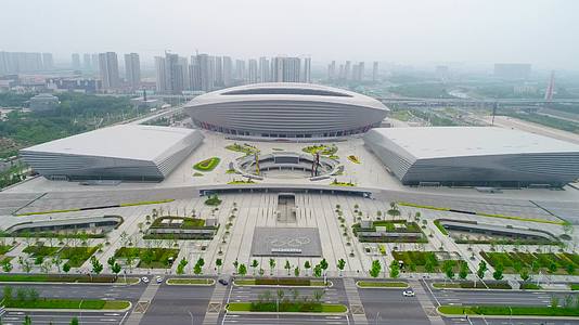 航拍郑州奥体中心体育馆视频的预览图