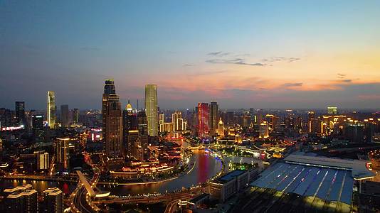 天津夜晚城市风光航拍视频的预览图