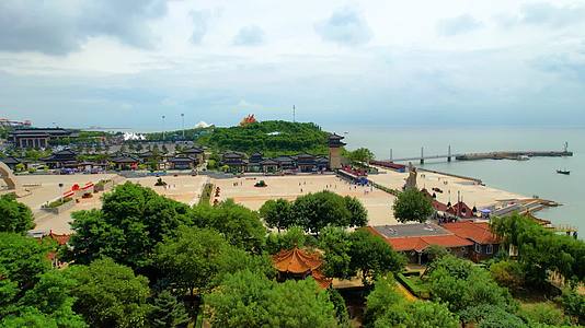 辽宁锦州笔架山景区海边航拍视频的预览图