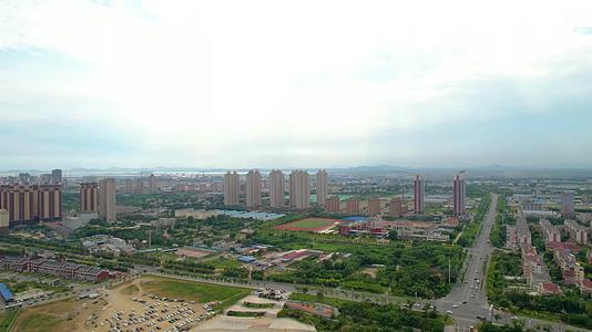 中国辽宁锦州滨海新区航拍视频的预览图