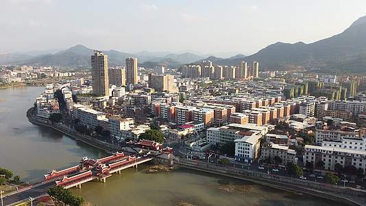 漳州市南靖县县城城区黄昏航拍视频的预览图