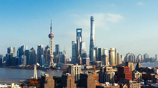 上海陆家嘴金融城航拍视频的预览图
