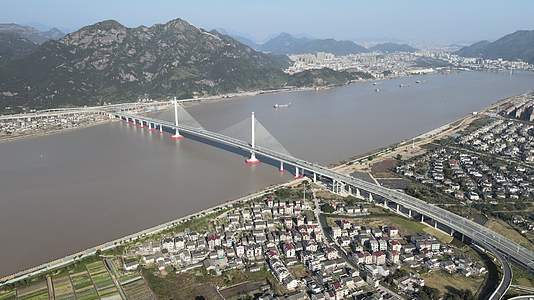 4K航拍温州七都大桥风光实拍视频视频的预览图
