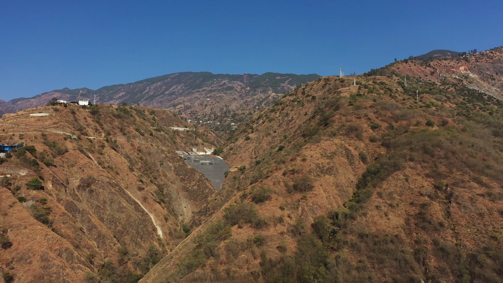 云南大山风景高清航拍视频的预览图