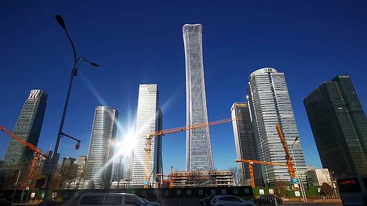 现代感北京街景第一高楼实拍视频的预览图