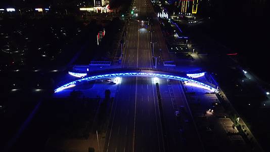 沧州渤海新区夜景桥视频的预览图