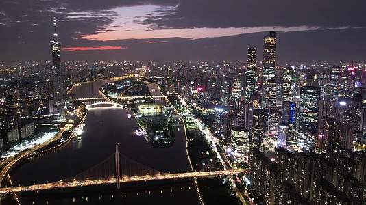 广州城市珠江新城夜空航拍延时镜头视频的预览图