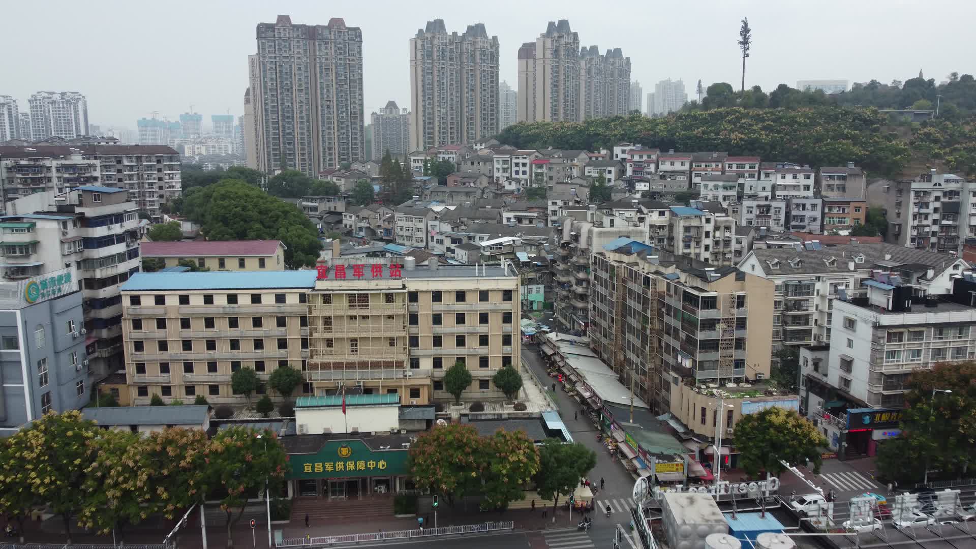 武汉宜昌老旧建筑航拍视频的预览图