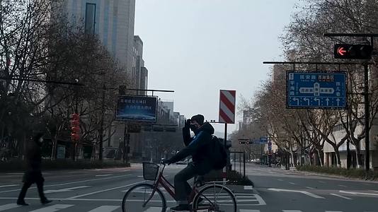 疫情下的杭州西安深圳各城市街道视频的预览图