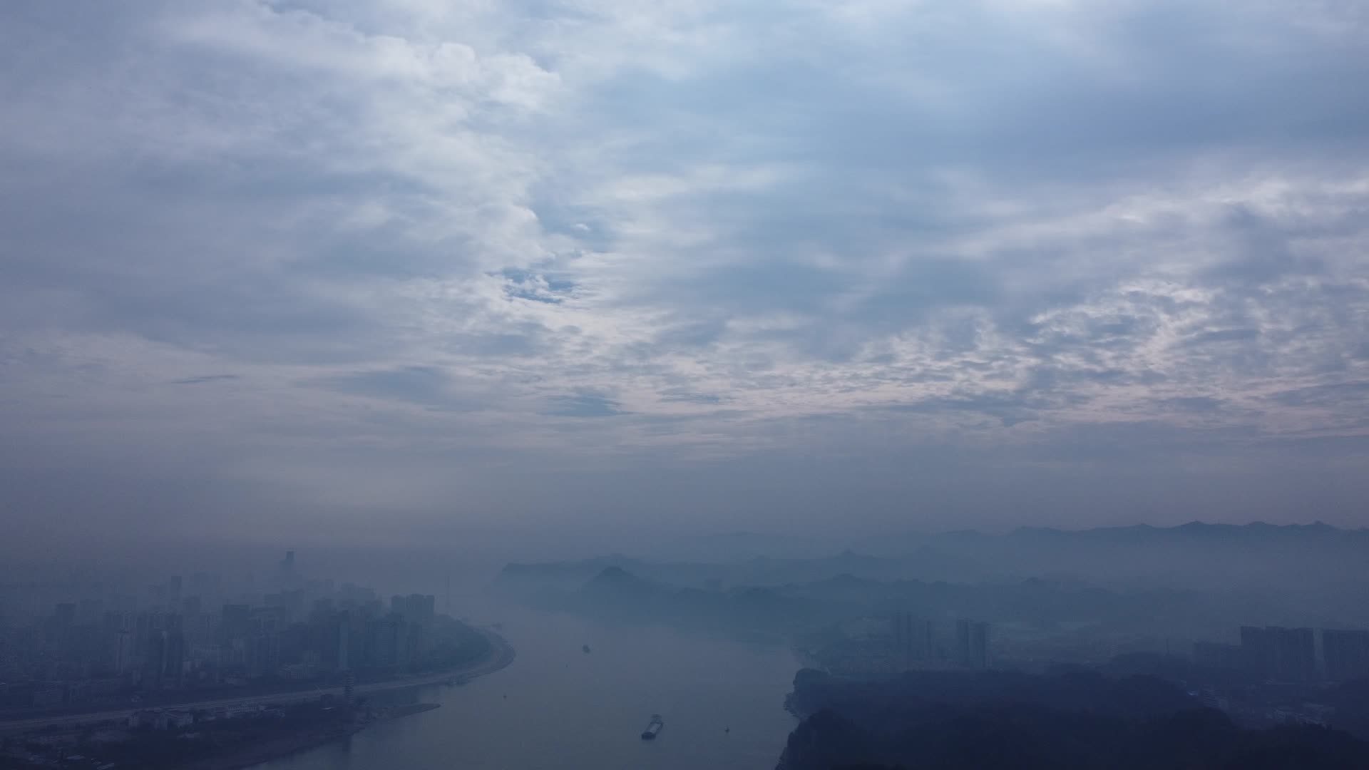 湖北宜昌市点军区天空航拍视频的预览图