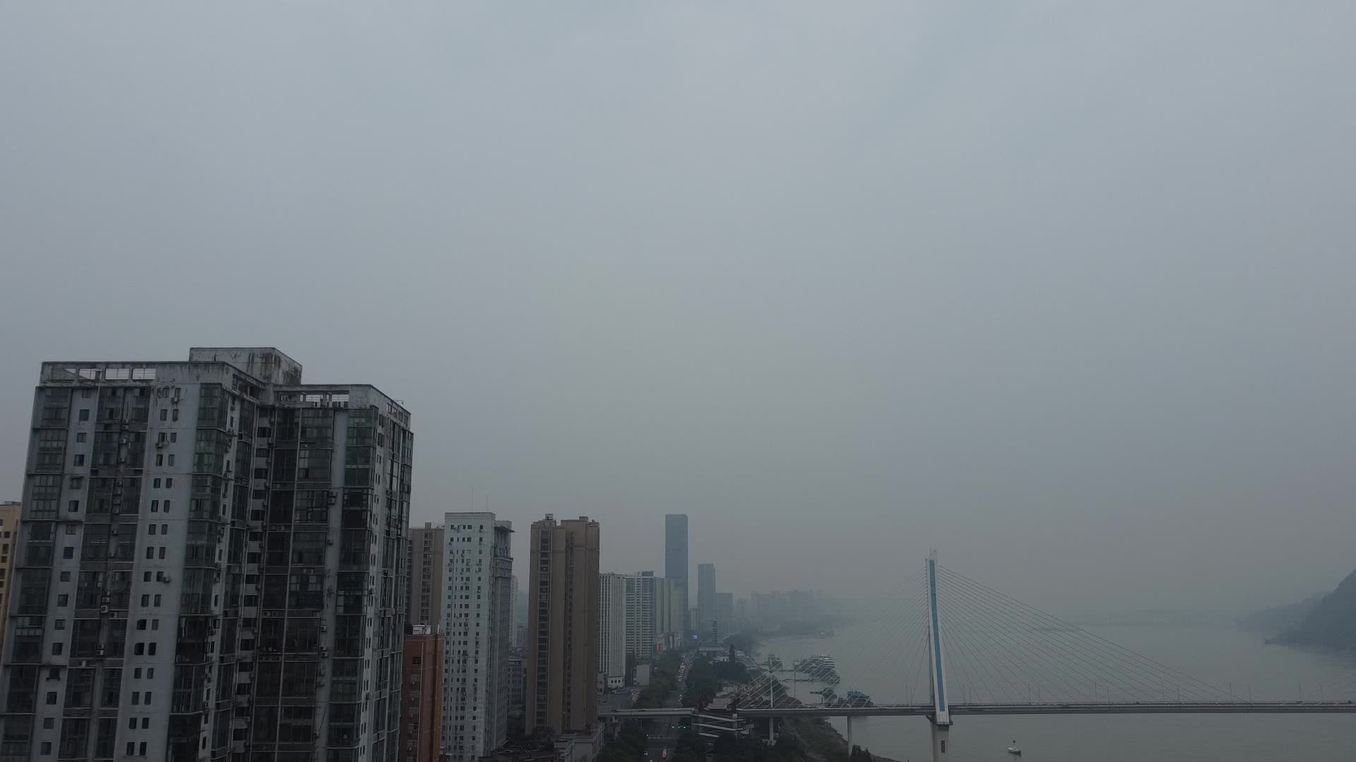4k湖北宜昌城市建筑航拍视频的预览图
