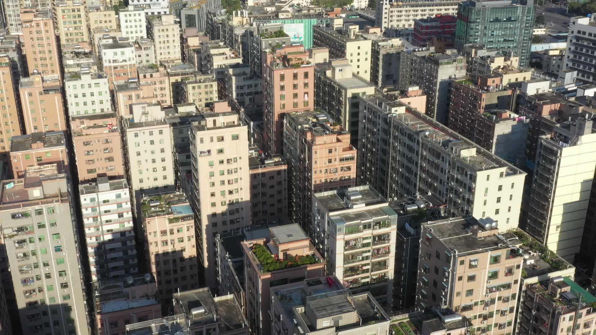深圳城市楼房航拍视频视频的预览图