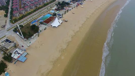4K泉州惠安崇武海滩航拍视频的预览图