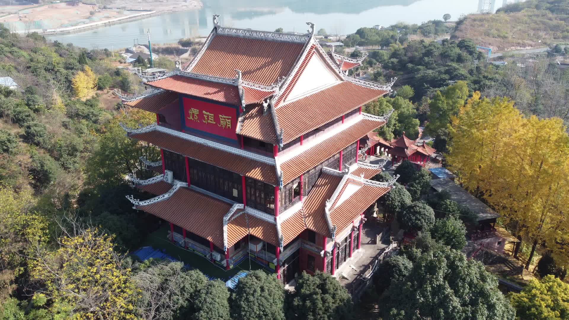 湖北宜昌市夷陵区嫘祖庙航拍视频的预览图