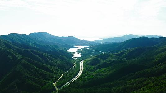 深圳市坝光青山高山景点4K航拍视频视频的预览图