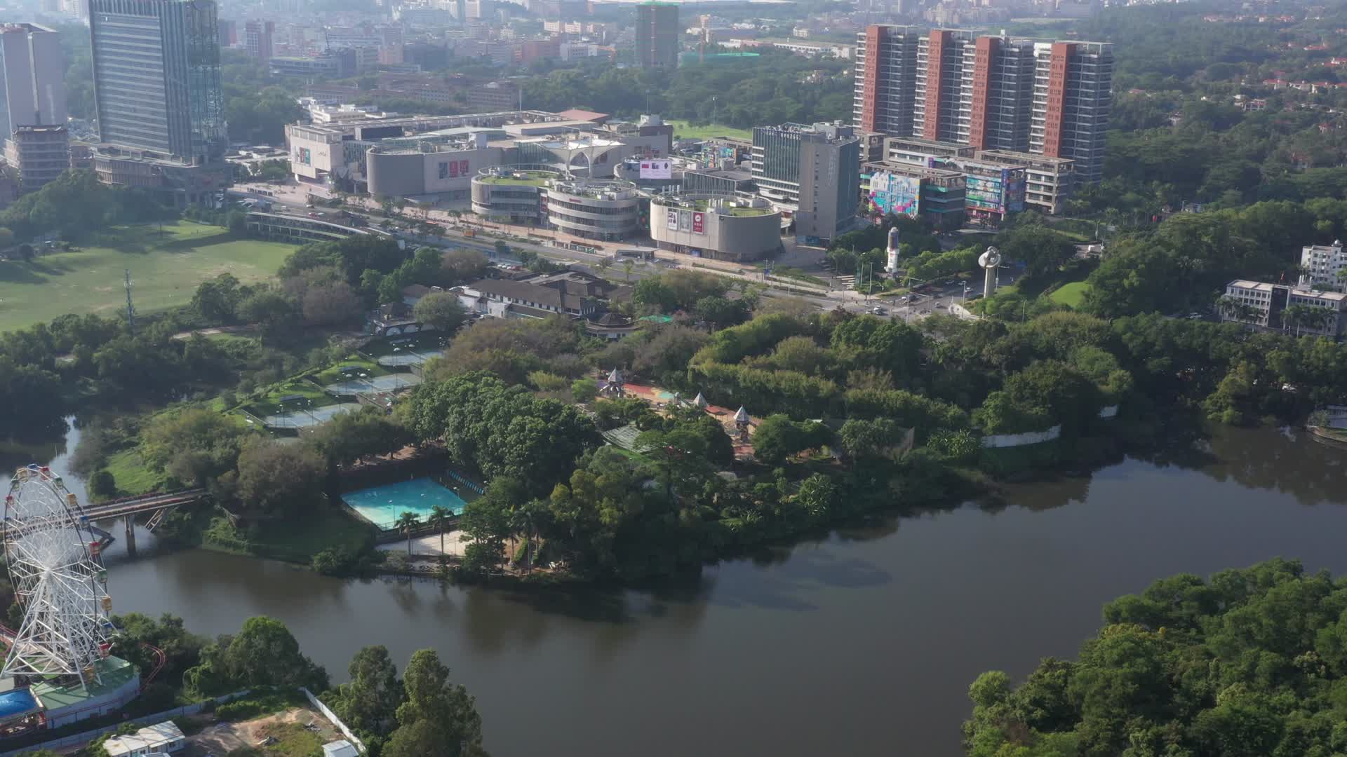 深圳龙华居住区绿地航拍视频的预览图