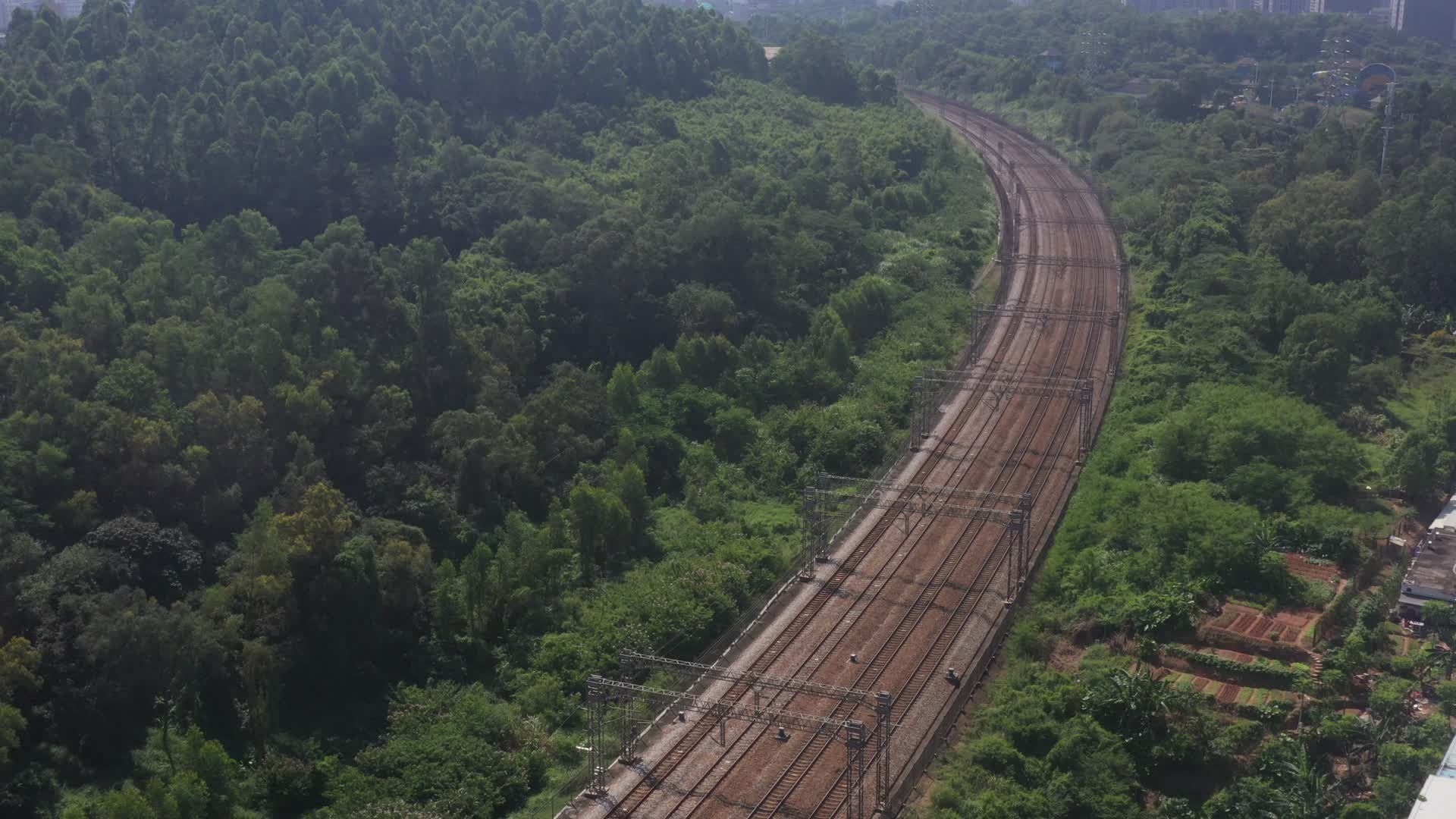 深圳铁路航拍视频的预览图