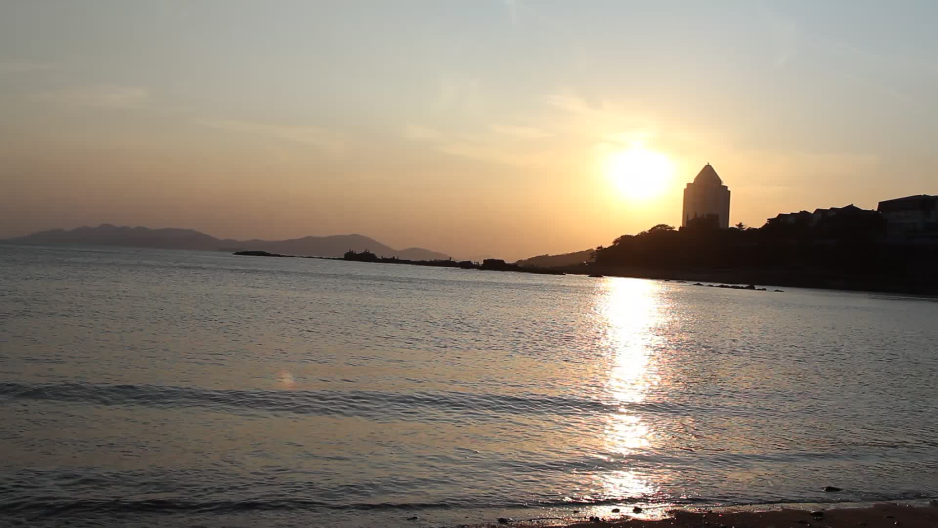 青岛太平角夕阳视频的预览图