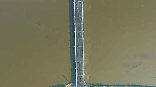 牡丹江市牡丹江大桥航拍视频的预览图