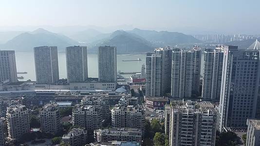湖北宜昌武汉建筑高角度航拍视频的预览图