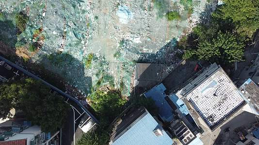 湖北宜昌武汉废弃建筑工地高角度航拍视频的预览图