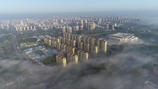 襄城早晨云雾航拍大景视频的预览图