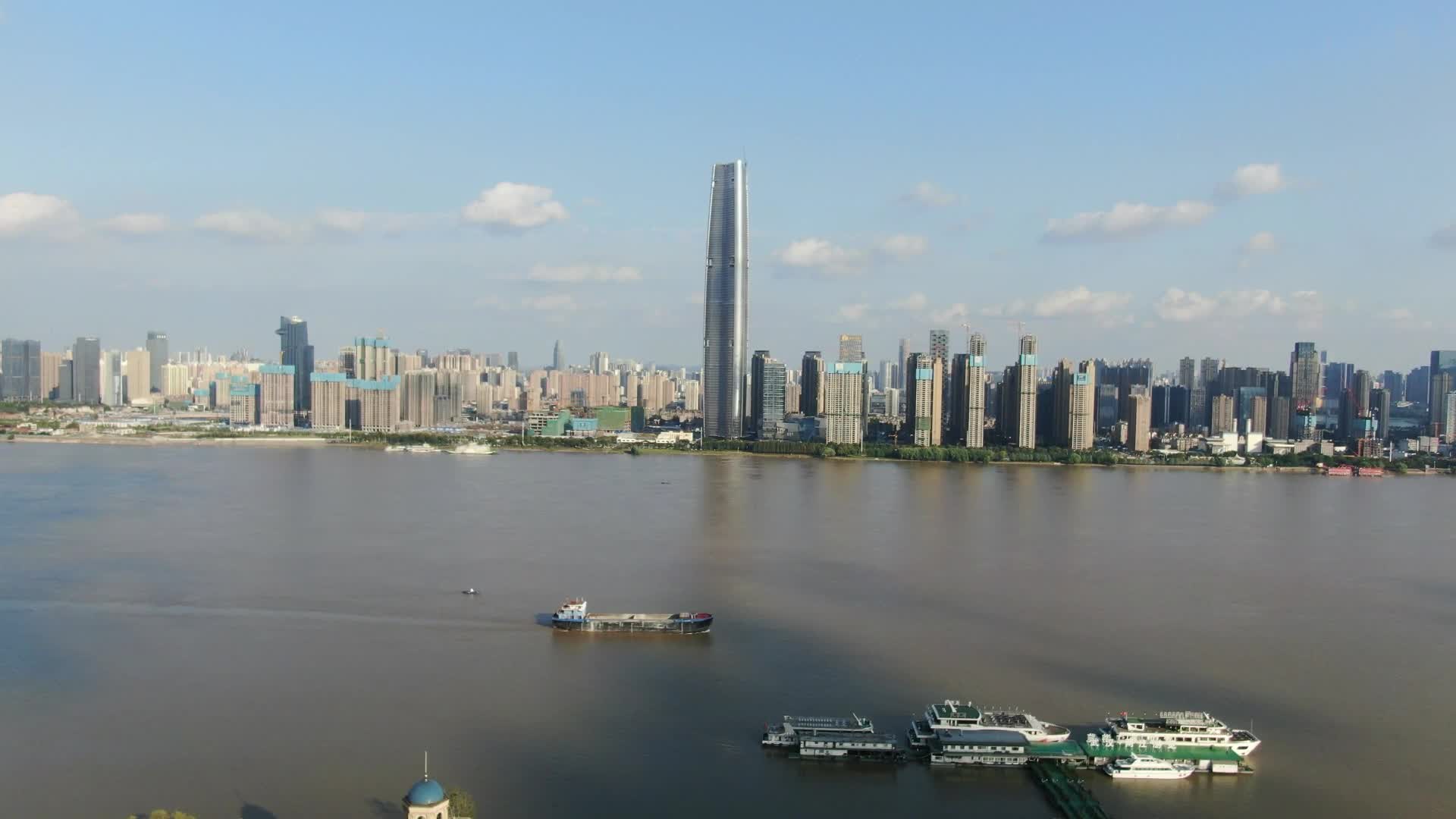 湖北武汉汉口城市高楼建筑航拍视频的预览图