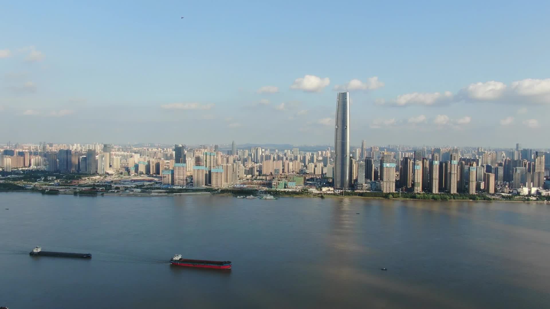 湖北武汉汉口城市高楼建筑航拍视频的预览图