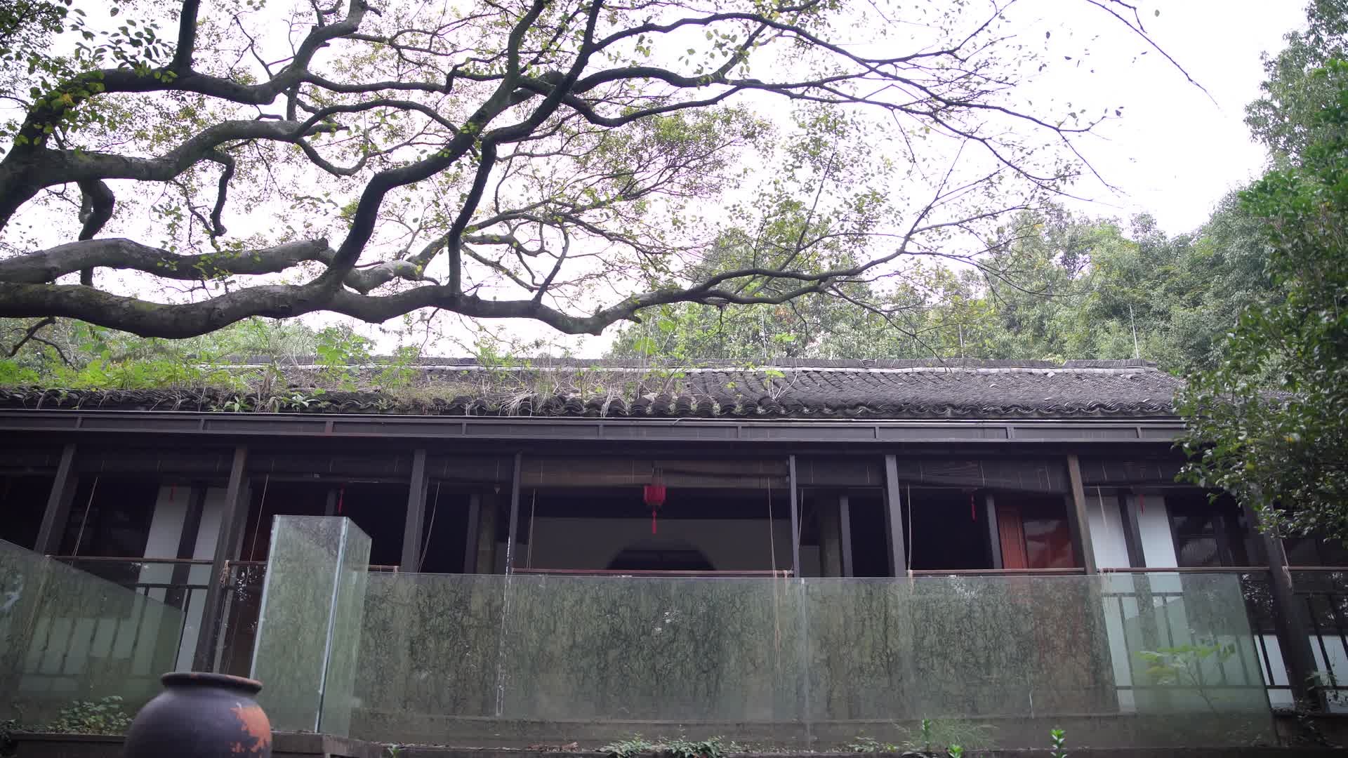 浙江杭州西湖宝云寺建筑4K视频视频的预览图