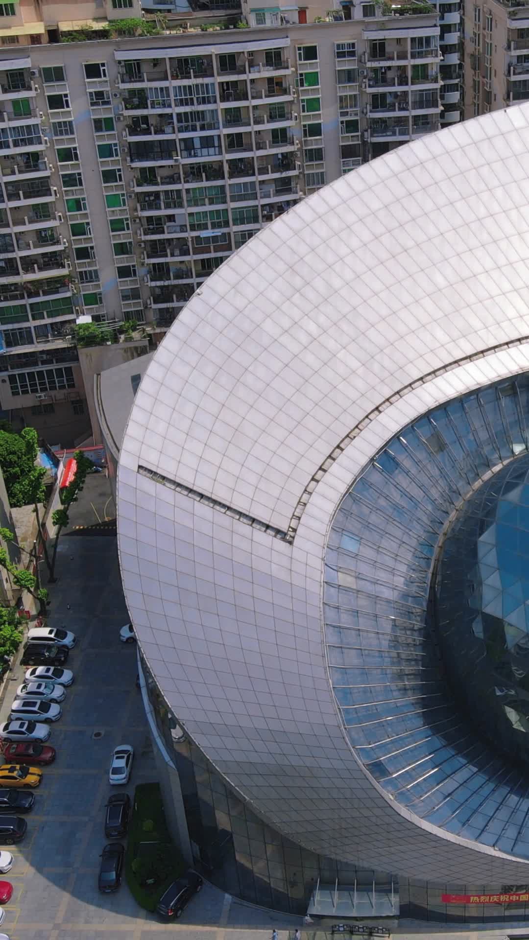 广西南宁科技馆地标建筑航拍视频的预览图
