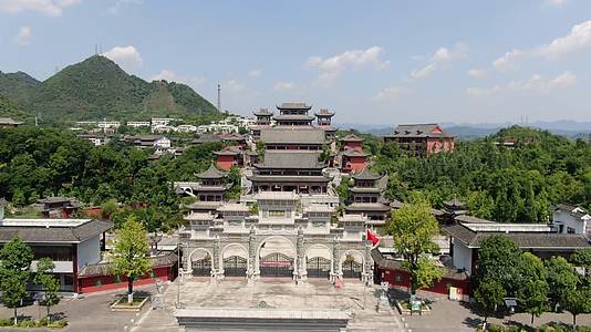 航拍贵州贵阳大金国寺古建筑视频的预览图