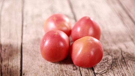 番茄西红柿夏季食材视频的预览图