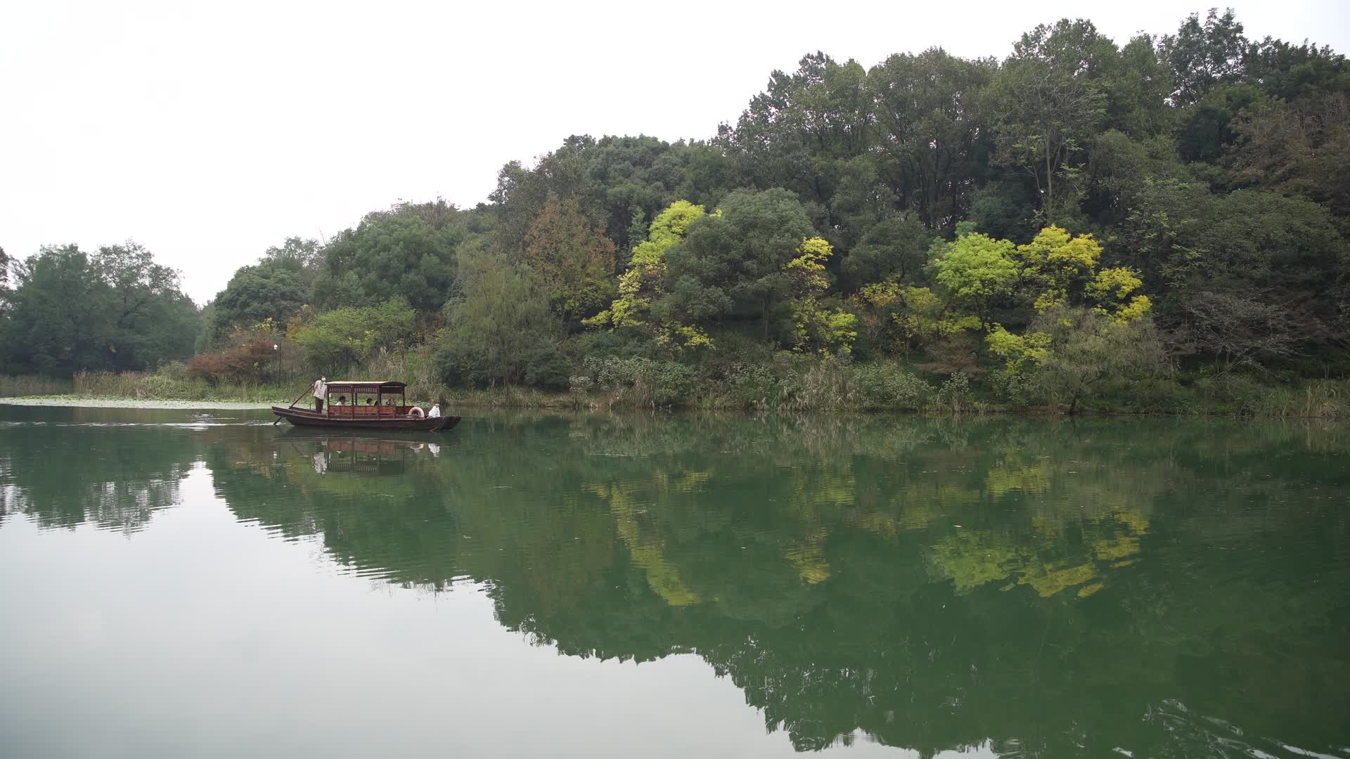 浙江杭州三台山景区乌龟潭4K风景视频视频的预览图